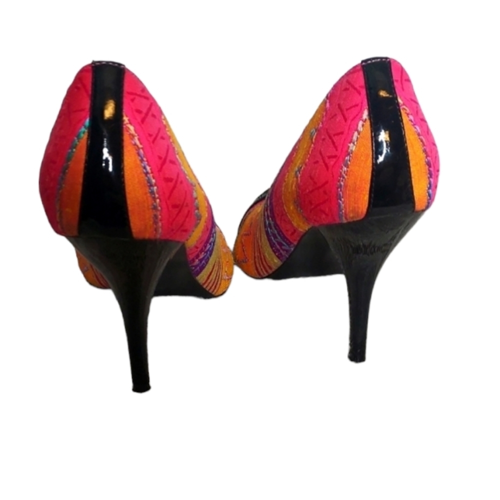 CARLOS HEELS SIZE 7 1/2 - Picture 4 of 8